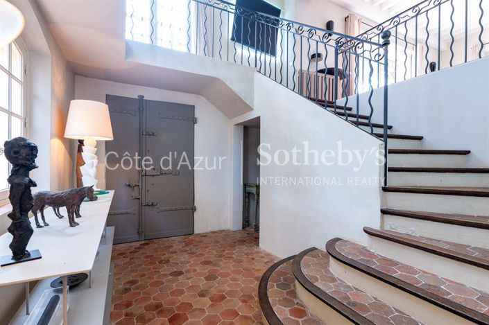 Image No.12-6 Bed House for sale