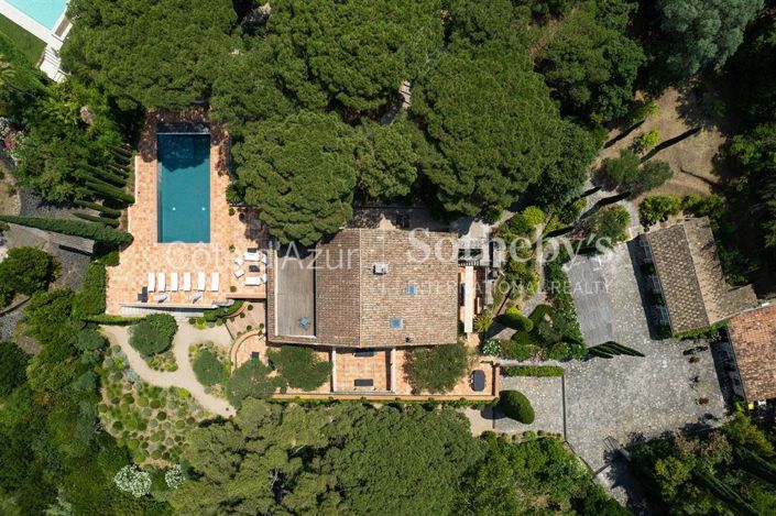 Image No.2-6 Bed House for sale