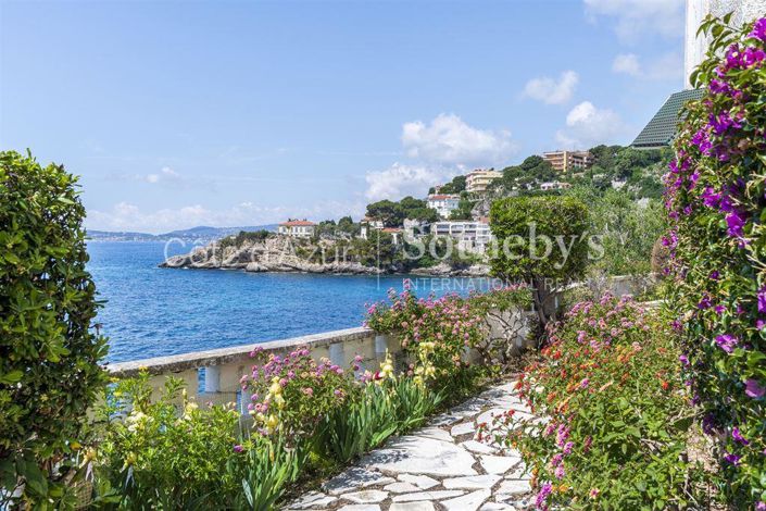 Image No.3-7 Bed Property for sale