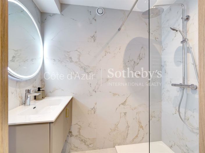 Image No.14-3 Bed Apartment for sale