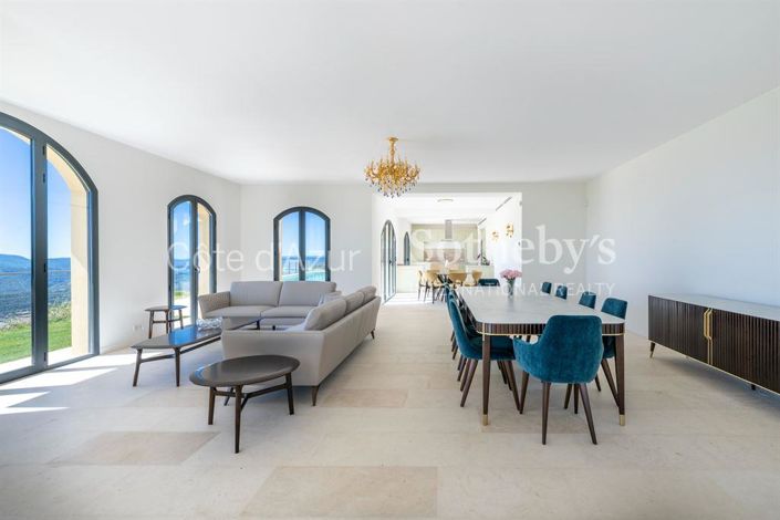 Image No.13-5 Bed House for sale