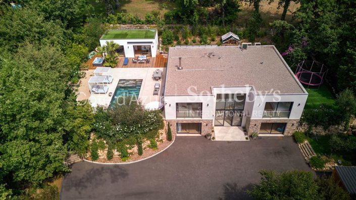 Image No.3-5 Bed Property for sale