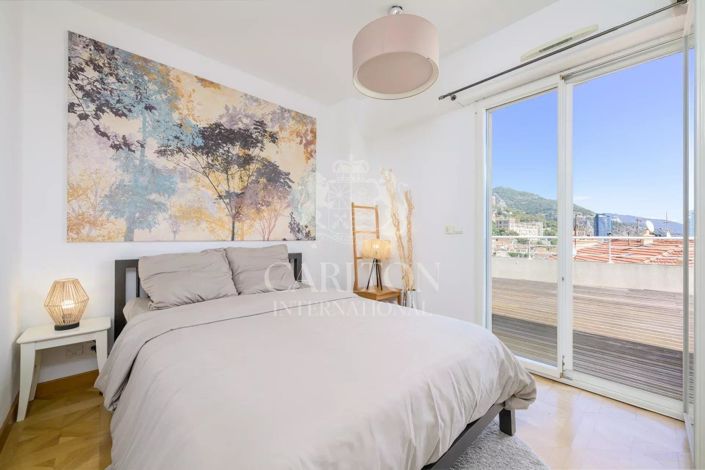 Image No.10-3 Bed Apartment for sale