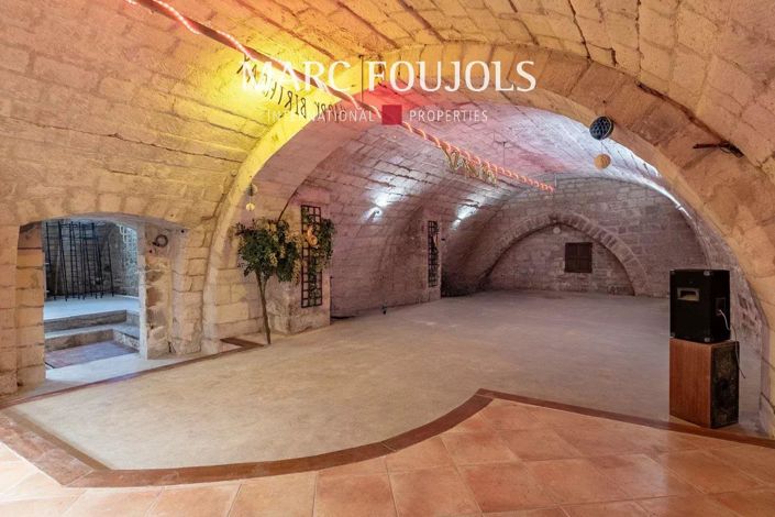 Image No.19-8 Bed House for sale