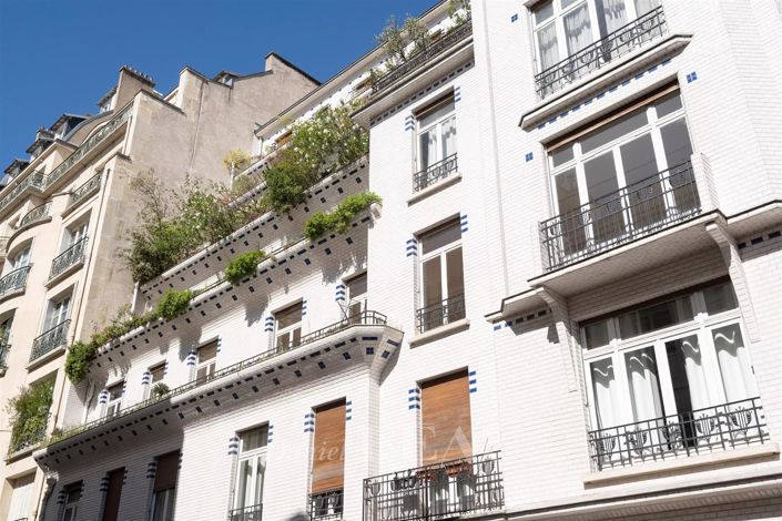 Image No.26-3 Bed Apartment for sale