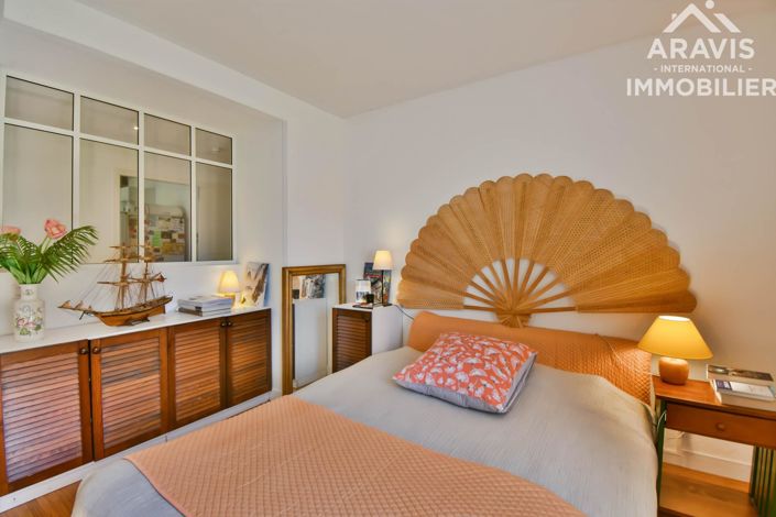 Image No.13-3 Bed Apartment for sale