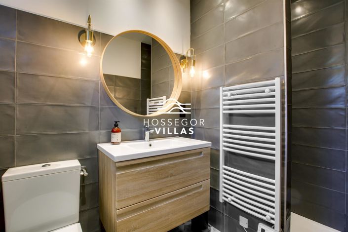 Image No.9-4 Bed House for sale