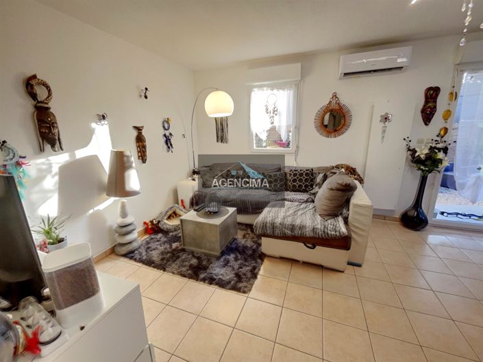 Image No.2-2 Bed House for sale