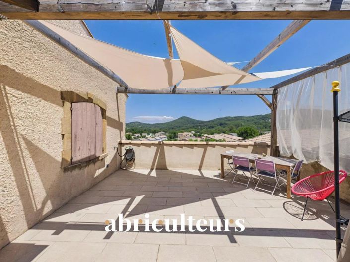 Image No.1-3 Bed Apartment for sale