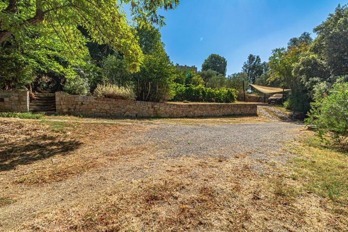 Image No.44-7 Bed House for sale