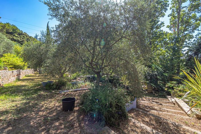 Image No.60-7 Bed House for sale