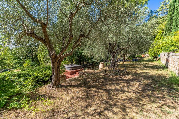 Image No.65-7 Bed House for sale