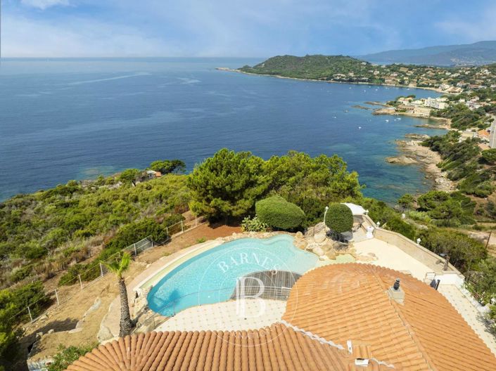 Image No.5-3 Bed House for sale