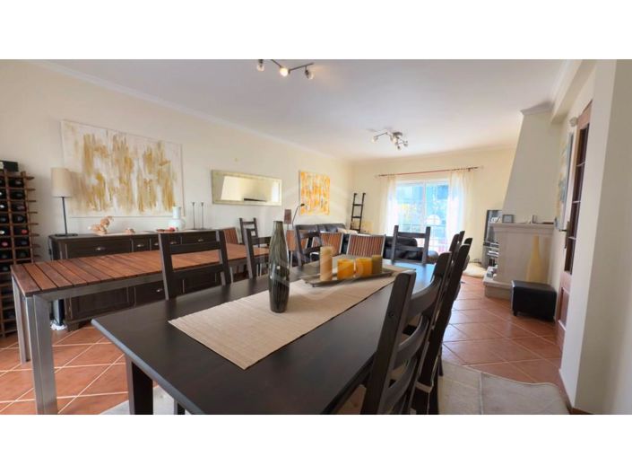 Image No.13-4 Bed House for sale