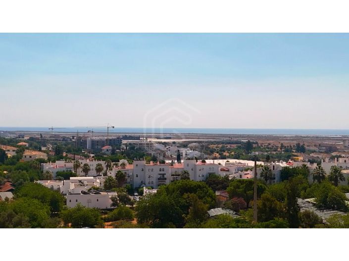 Image No.29-4 Bed House for sale