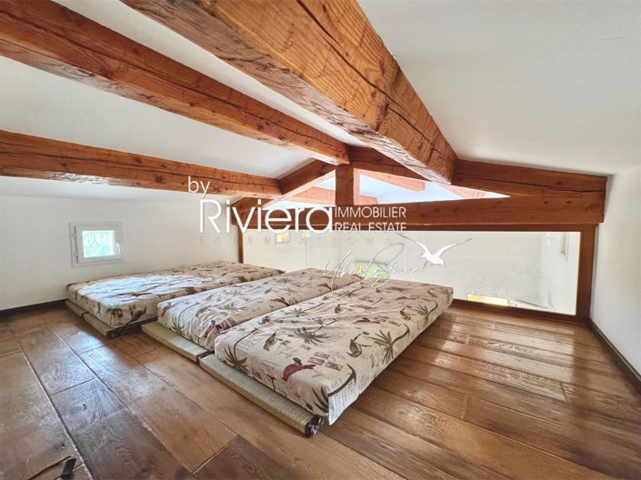 Image No.17-4 Bed House for sale