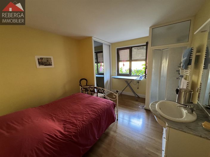 Image No.12-4 Bed House for sale