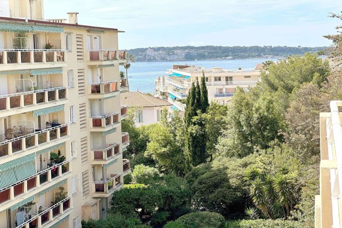 Image No.1-2 Bed Apartment for sale