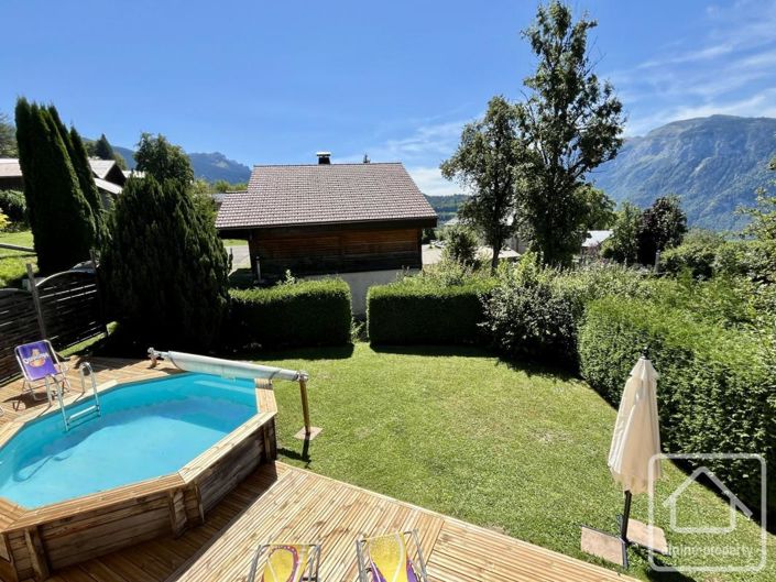 Image No.12-4 Bed Property for sale