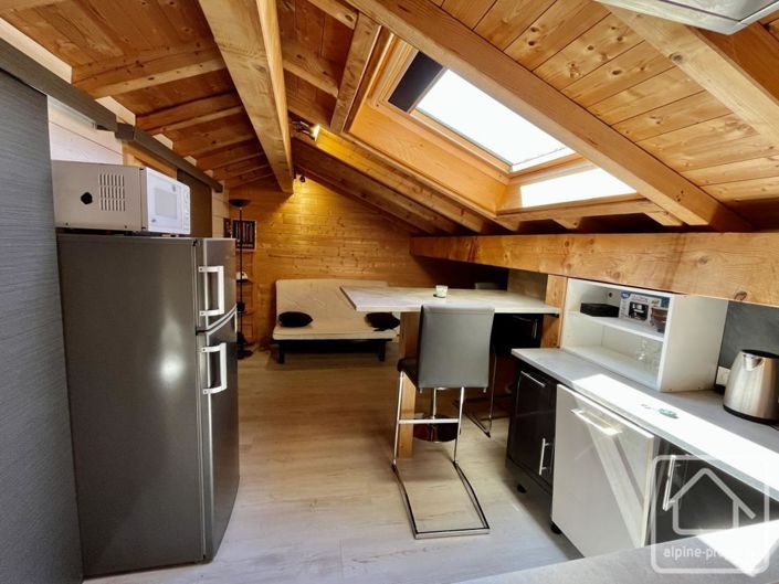 Image No.22-4 Bed Property for sale