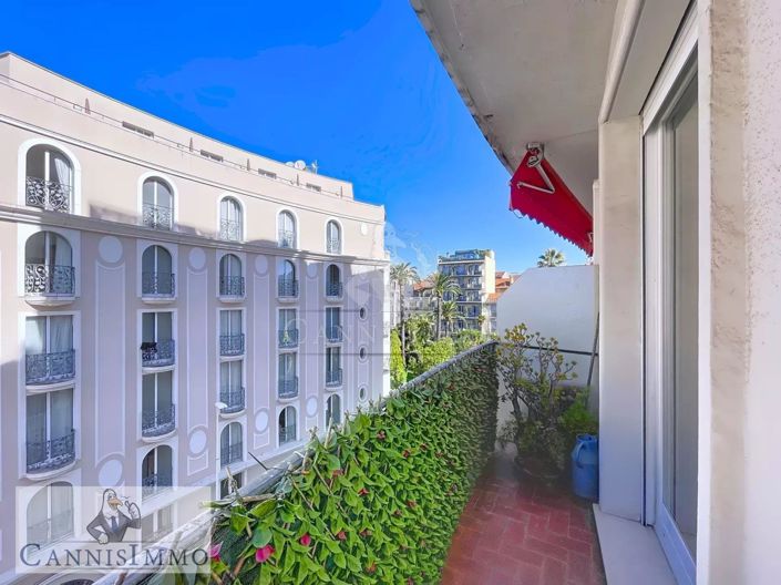 Image No.1-2 Bed Apartment for sale