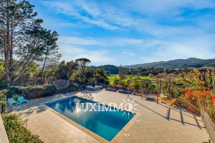 Image No.3-6 Bed House for sale