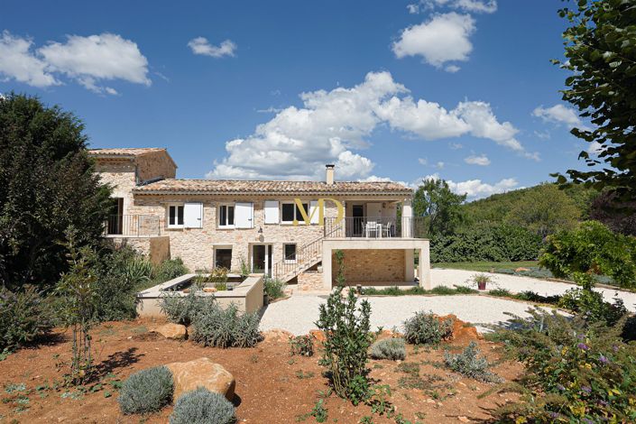 Image No.11-5 Bed House for sale