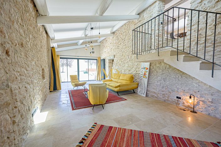 Image No.23-5 Bed House for sale