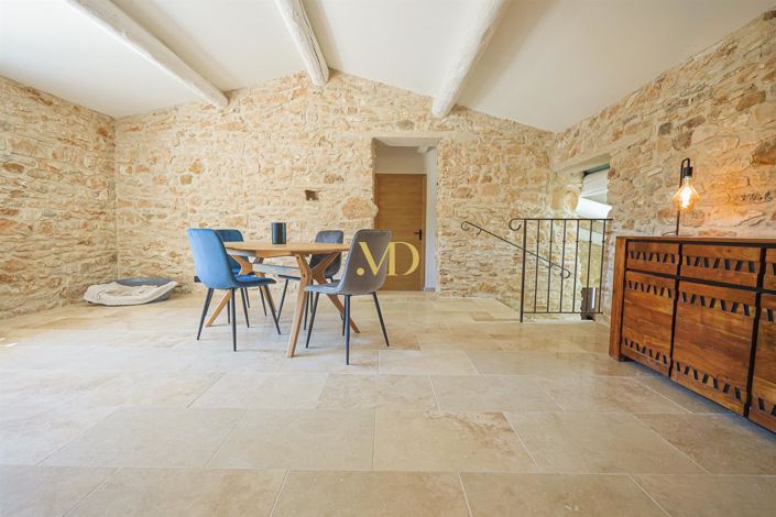 Image No.29-5 Bed House for sale