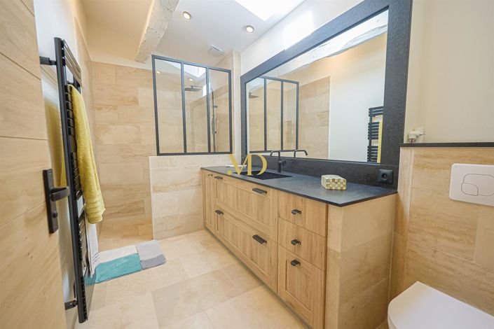 Image No.39-5 Bed House for sale