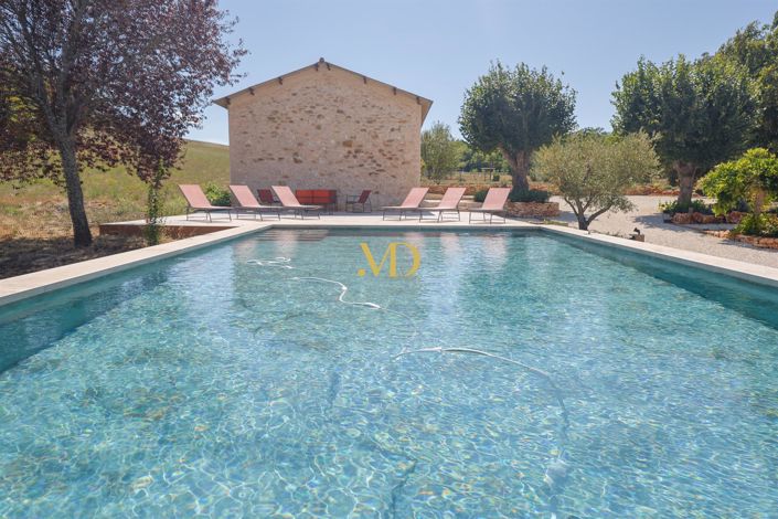 Image No.7-5 Bed House for sale