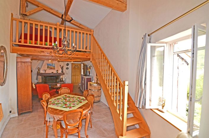 Image No.7-3 Bed House for sale