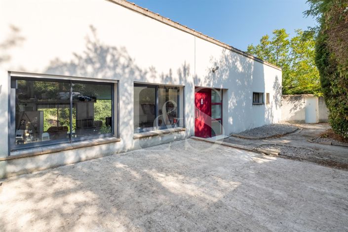 Image No.4-5 Bed House for sale