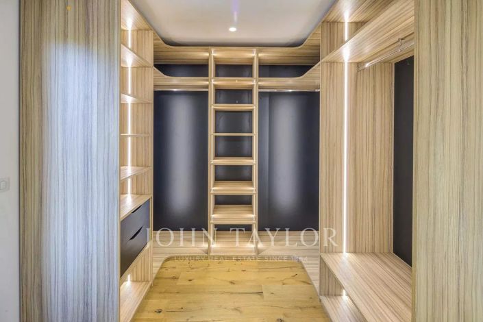 Image No.13-4 Bed Apartment for sale