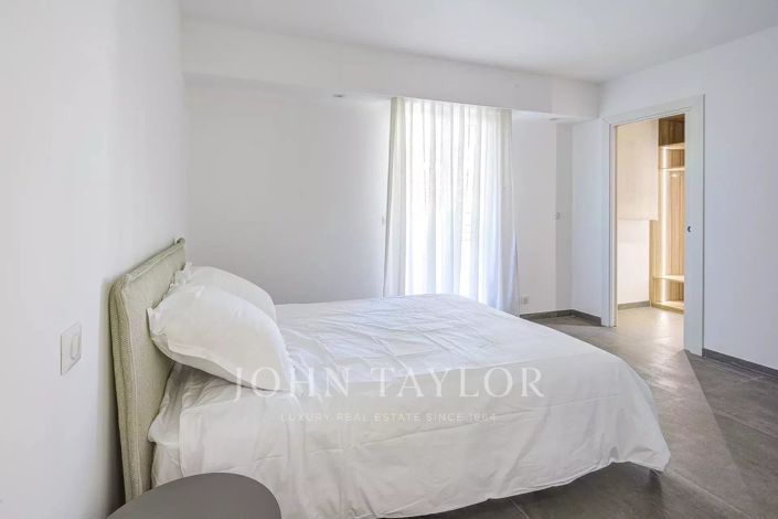 Image No.14-4 Bed Apartment for sale