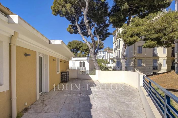 Image No.4-4 Bed Apartment for sale