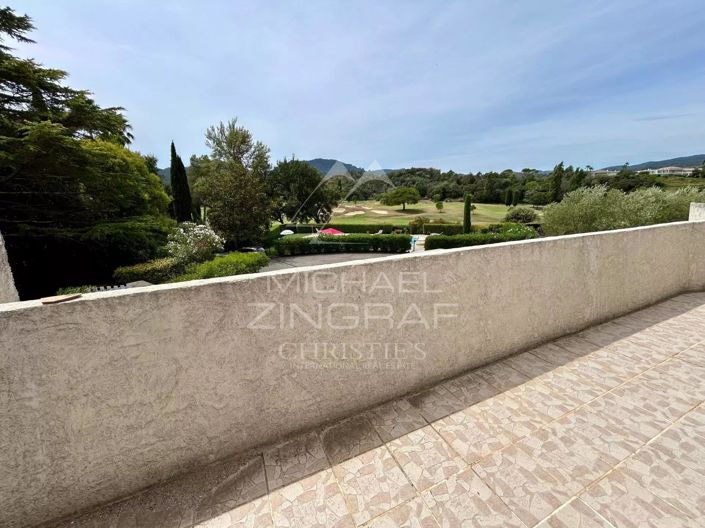 Image No.22-3 Bed House for sale