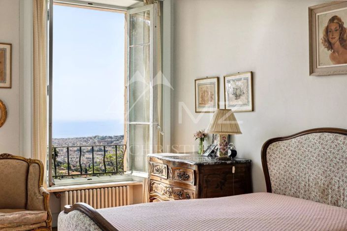 Image No.9-9 Bed House for sale