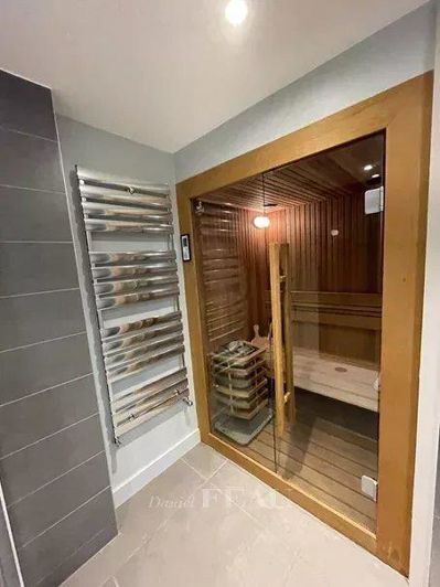 Image No.21-4 Bed House for sale