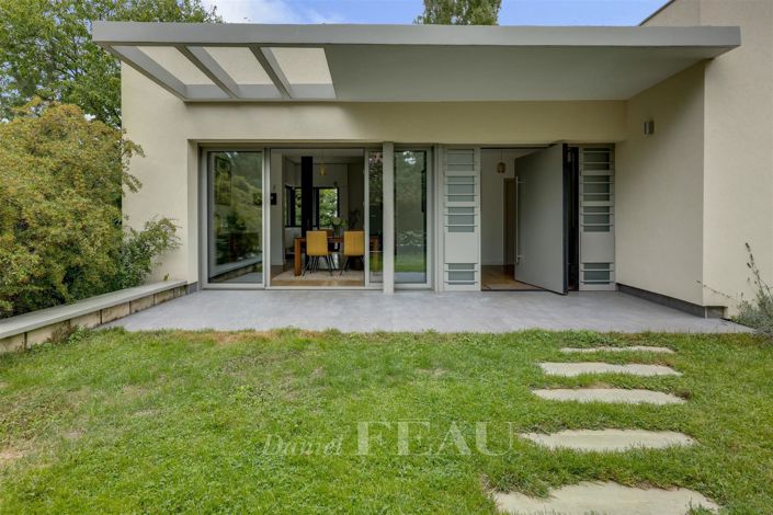 Image No.6-4 Bed House for sale