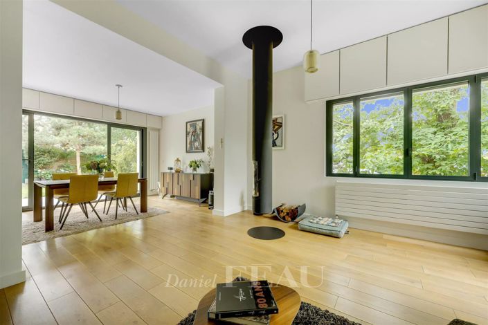 Image No.7-4 Bed House for sale