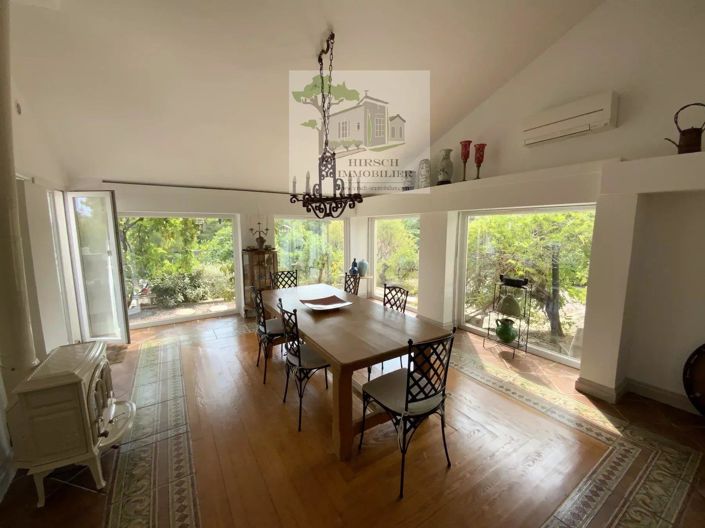 Image No.9-4 Bed House for sale