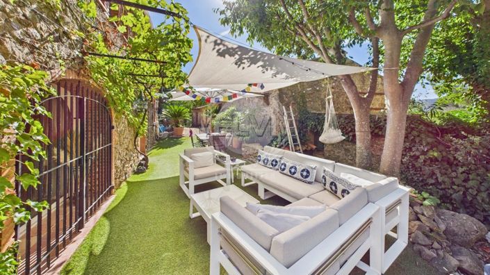 Image No.10-4 Bed House for sale