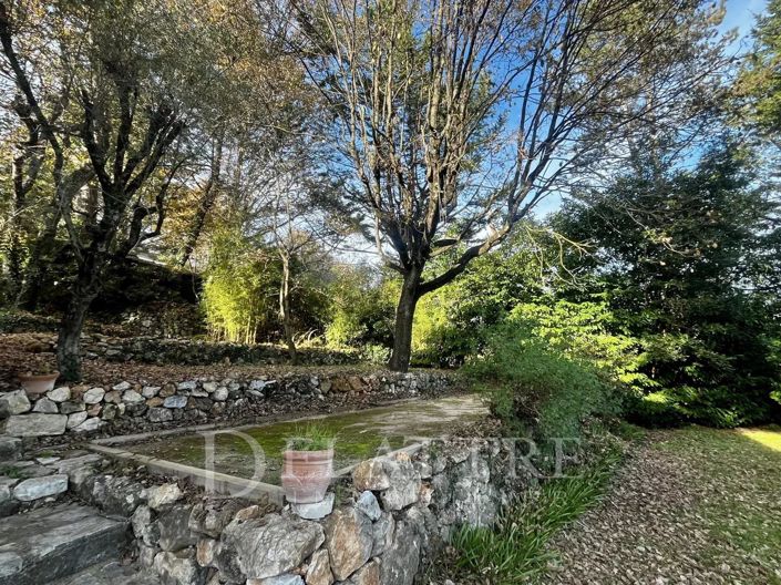 Image No.10-7 Bed House for sale