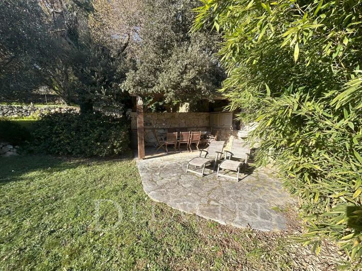 Image No.9-7 Bed House for sale