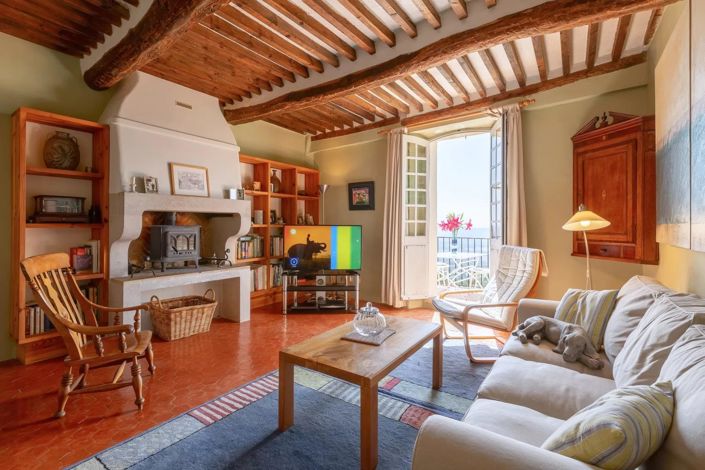 Image No.3-6 Bed House for sale