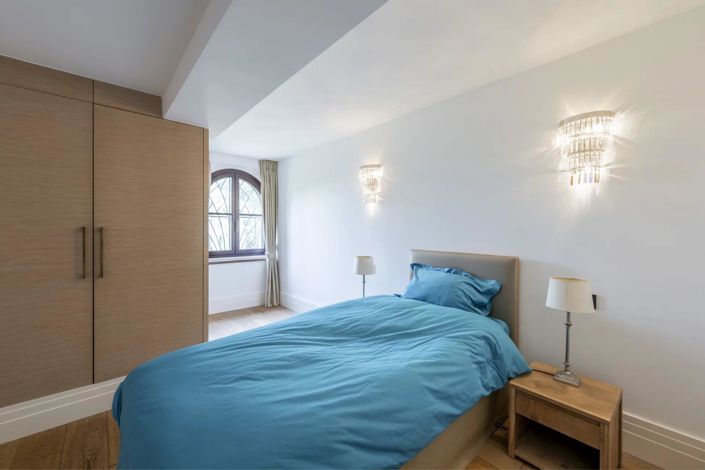 Image No.15-4 Bed House for sale