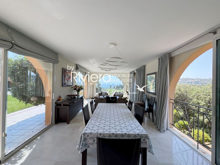 Image No.11-6 Bed House for sale