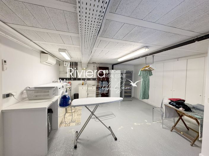 Image No.41-6 Bed House for sale