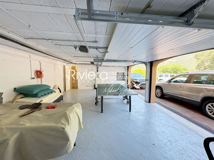 Image No.43-6 Bed House for sale